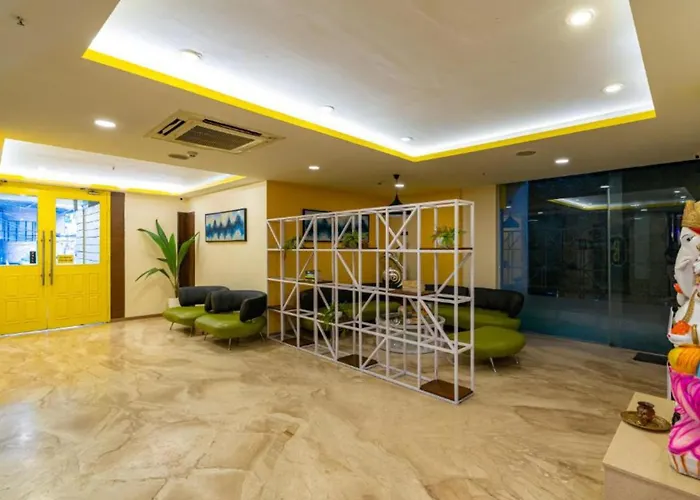 The Hosteller Bangalore, Brigade Road